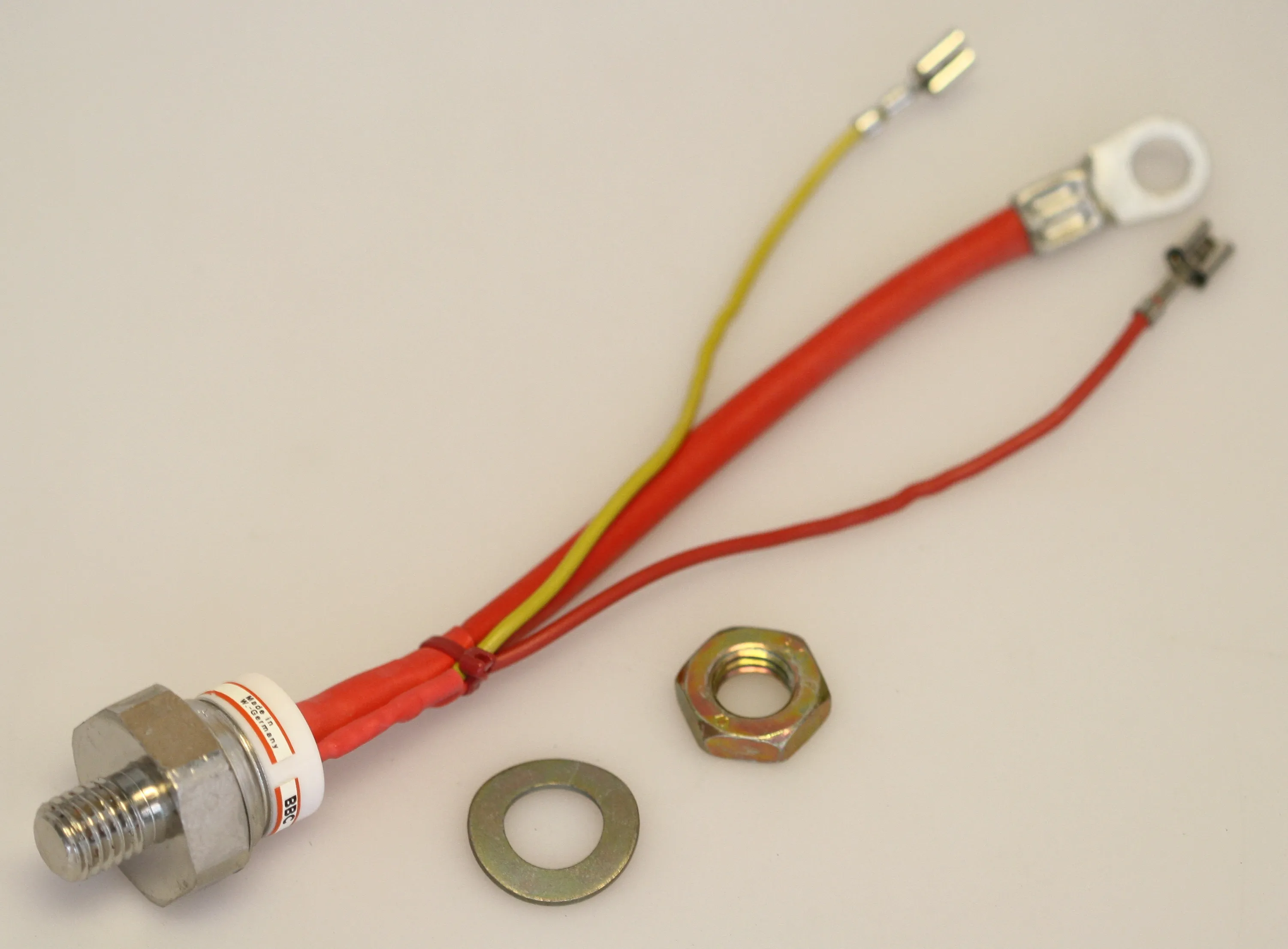 Thyristor 38A 1200V bolt: Ø=12mm.