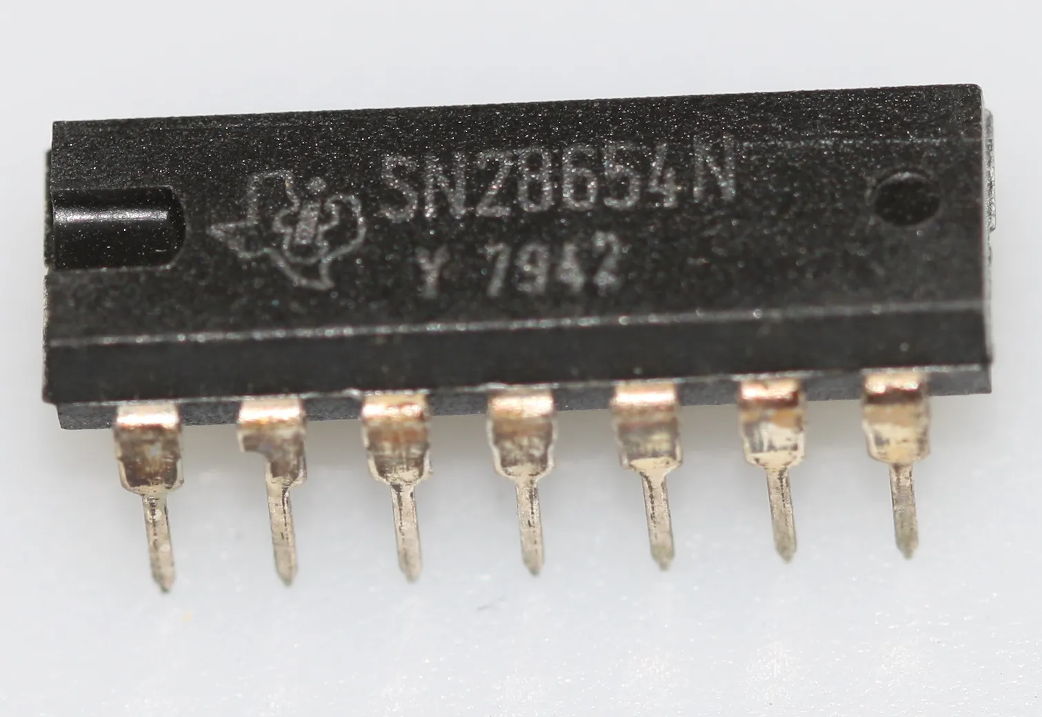 Servomotor-Steuerung DIP-14