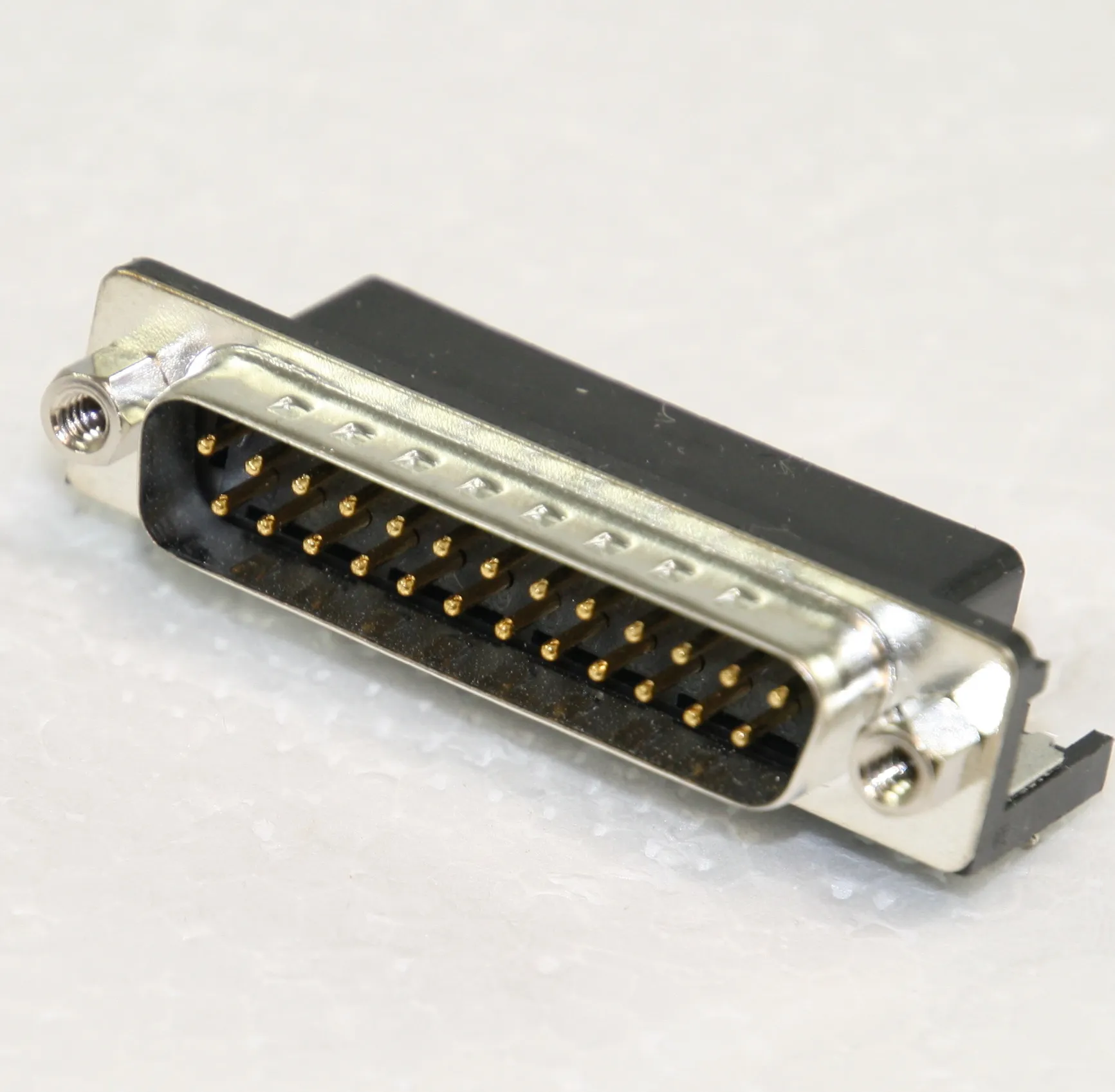 D-Sub-Plug 25-Pole Solder Pin FP10,3