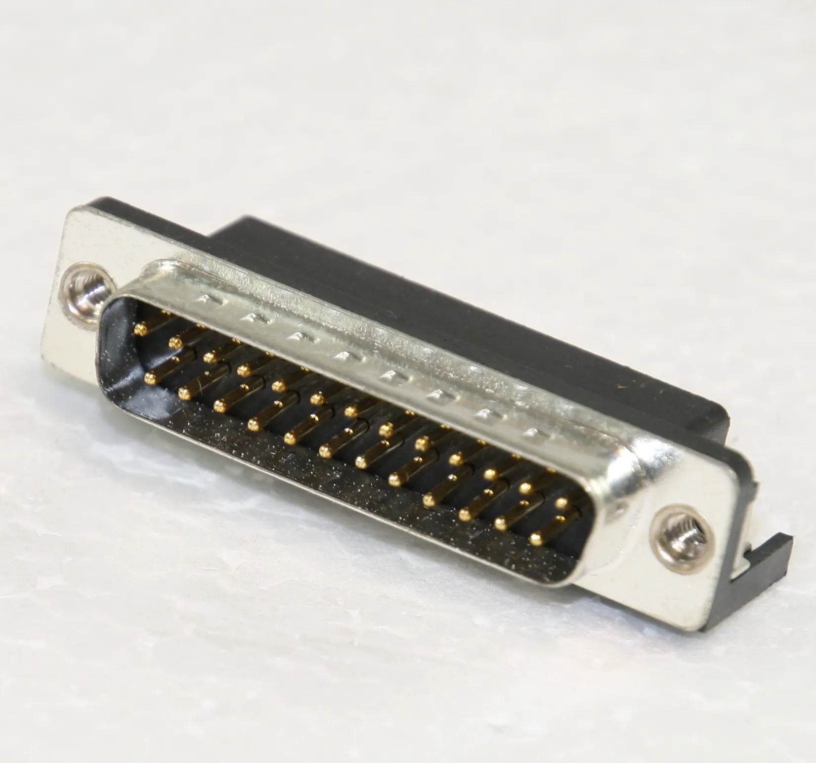D-Sub-Plug 25-Pole Solder Pin FP8,08