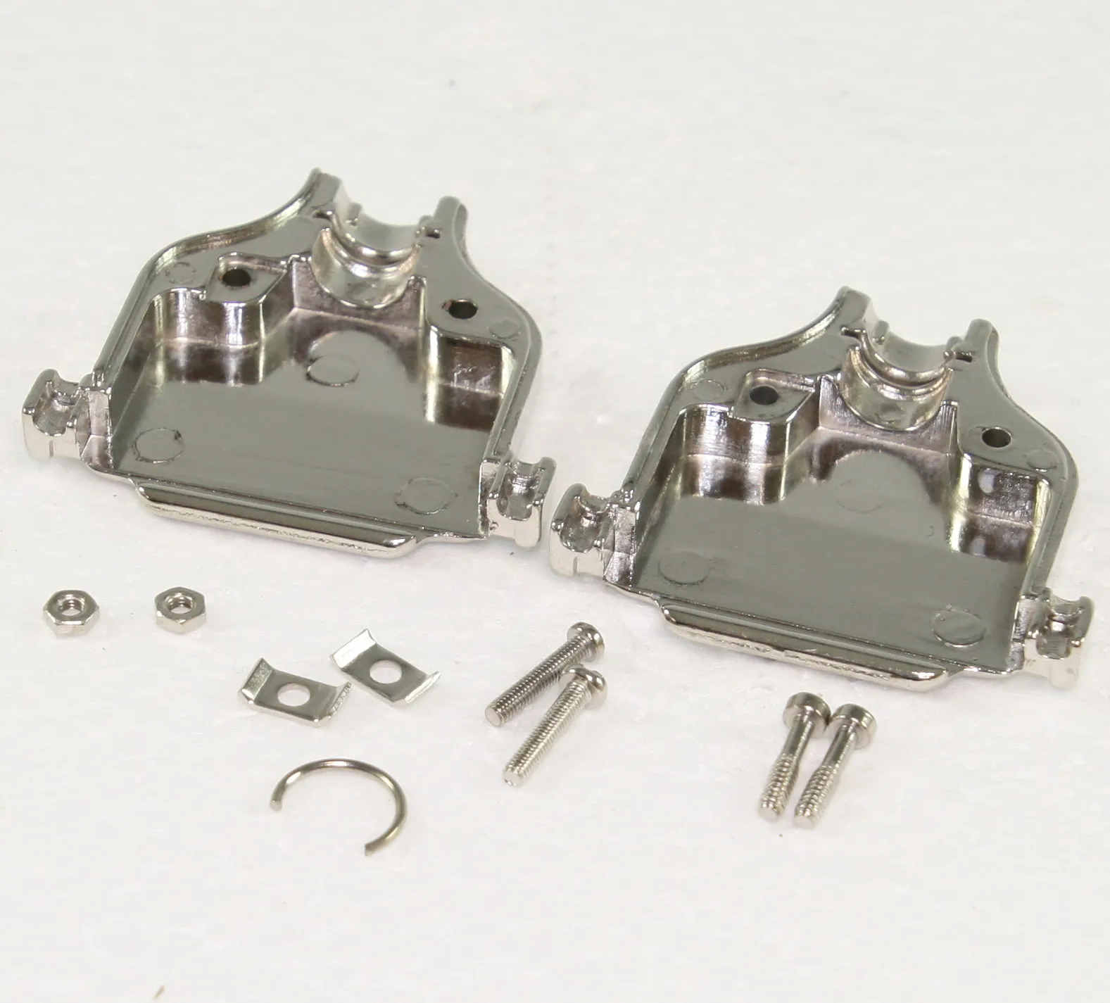 Metal-D-Sub-Hood 25-Pole
