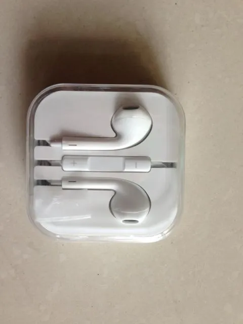 [138567] In-ear øretelefoner til iPhone og iPad, med mikrofon, hvid