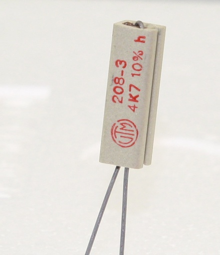 [141738] WW resistor 5W 10% 4K7 radial
