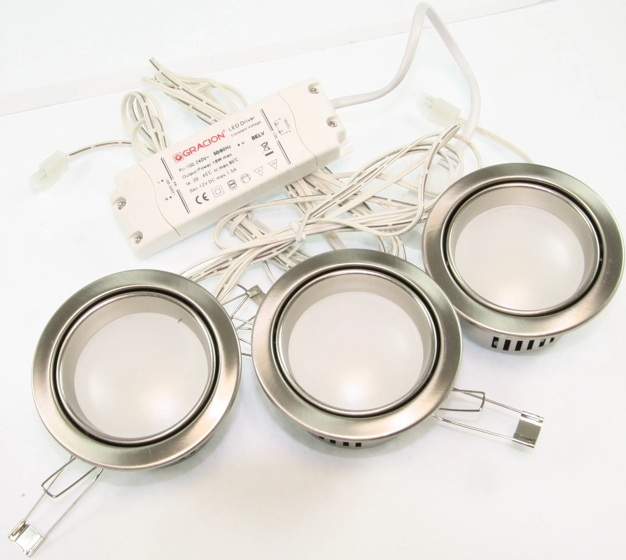 [146665] LED Spot x 3 INCL. transformer Ø=90mm. 3x4W varm hvid