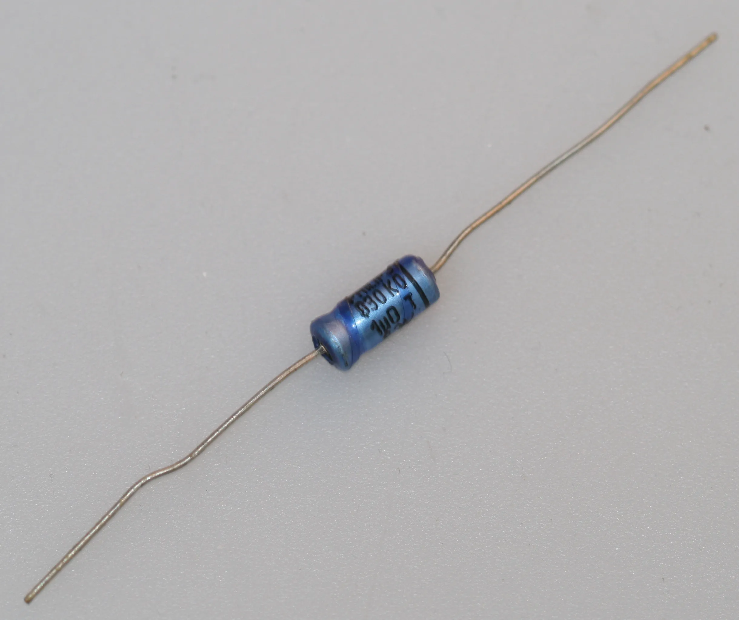[134197] El-Capacitor 1µF/63V-4,5x10mm