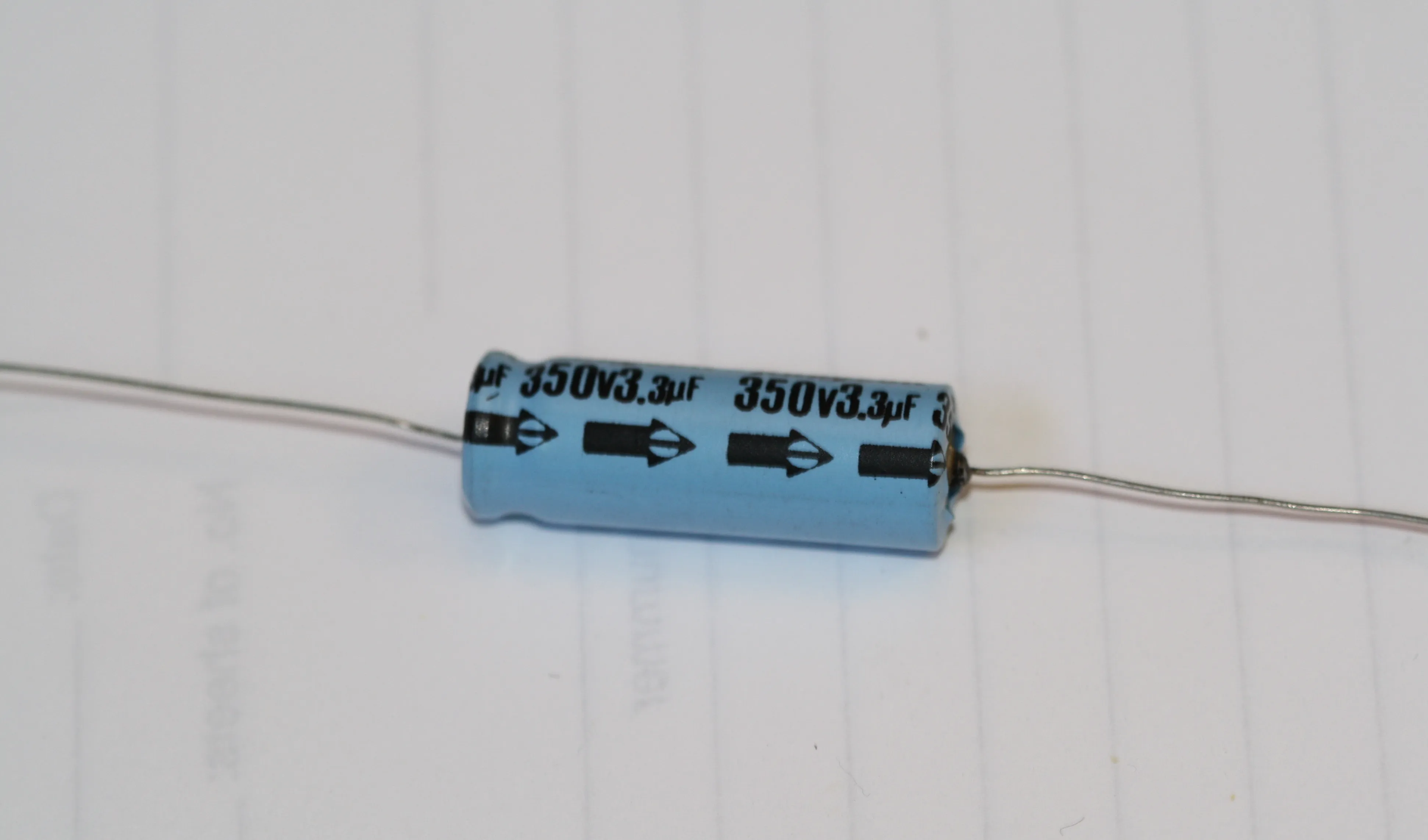 [134360] El-Capacitor 3,3µF/350V-10x30mm