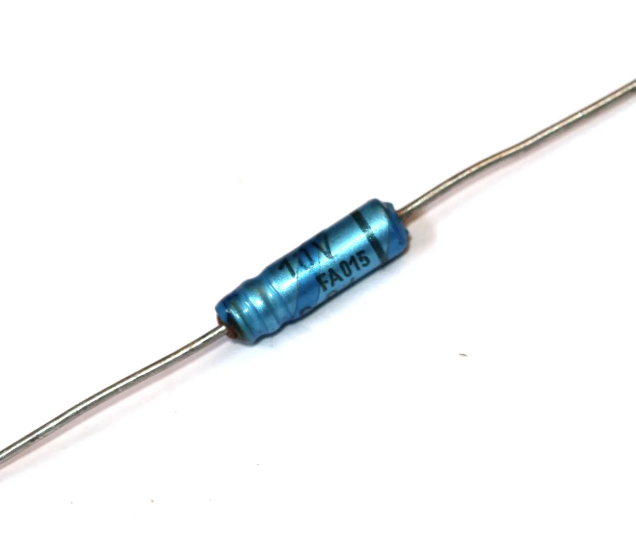 [134508] El-Capacitor 6,8uF/10V-3x11mm
