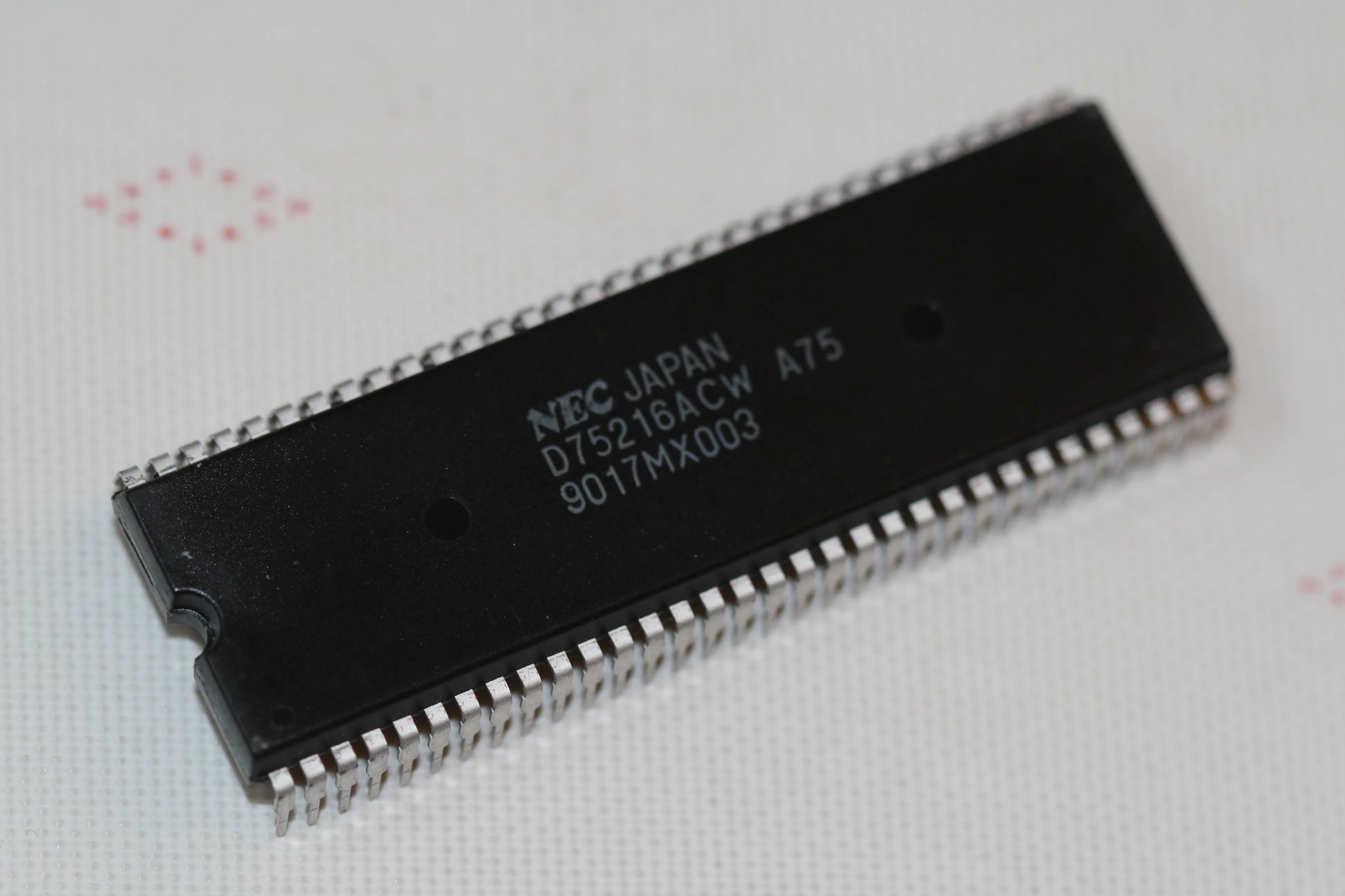 [135302] 4-BIT SINGLE-CHIP MICROCOMPUTER DIP-64