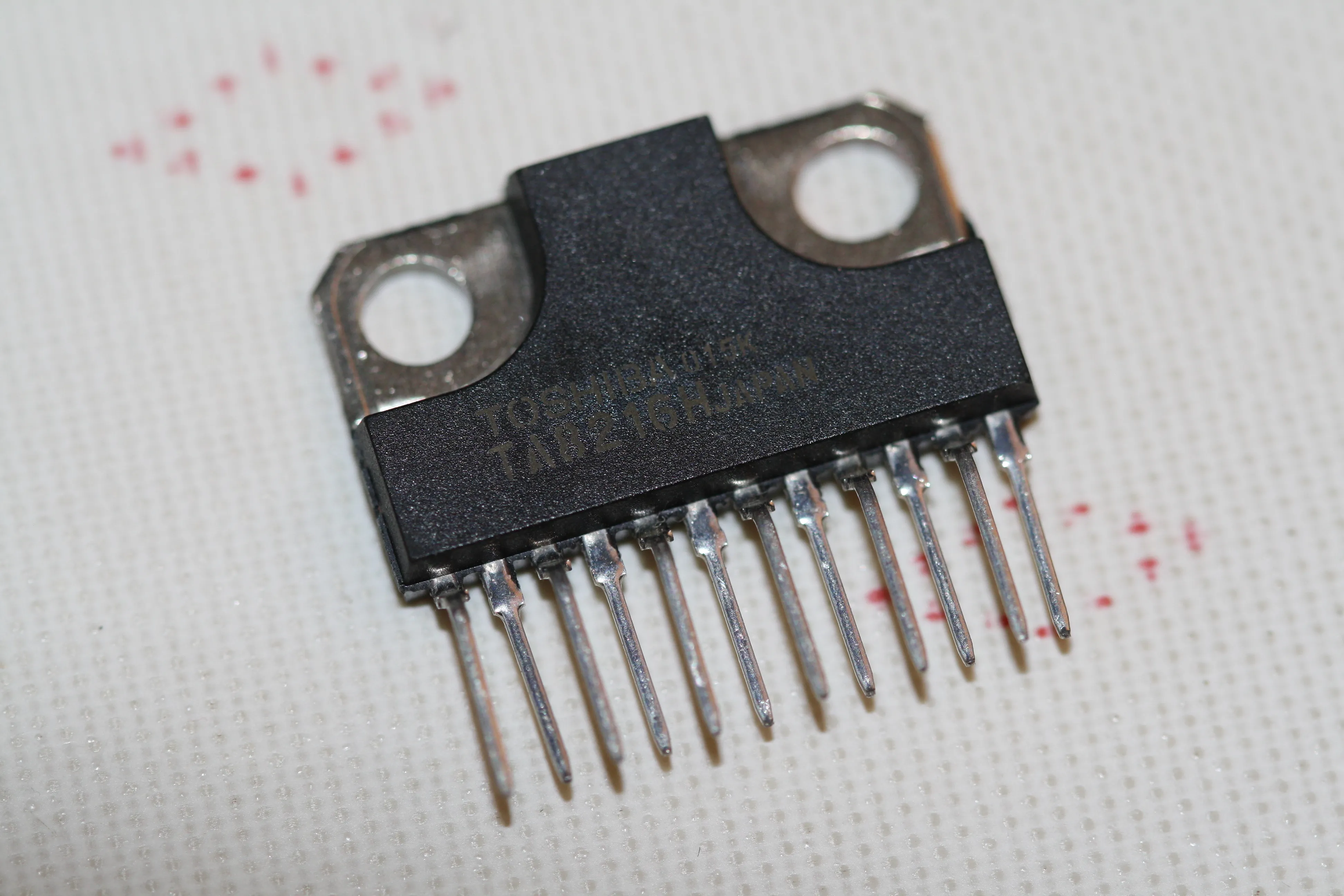 [135355] Dual Audio Power Amplifier SIP-12