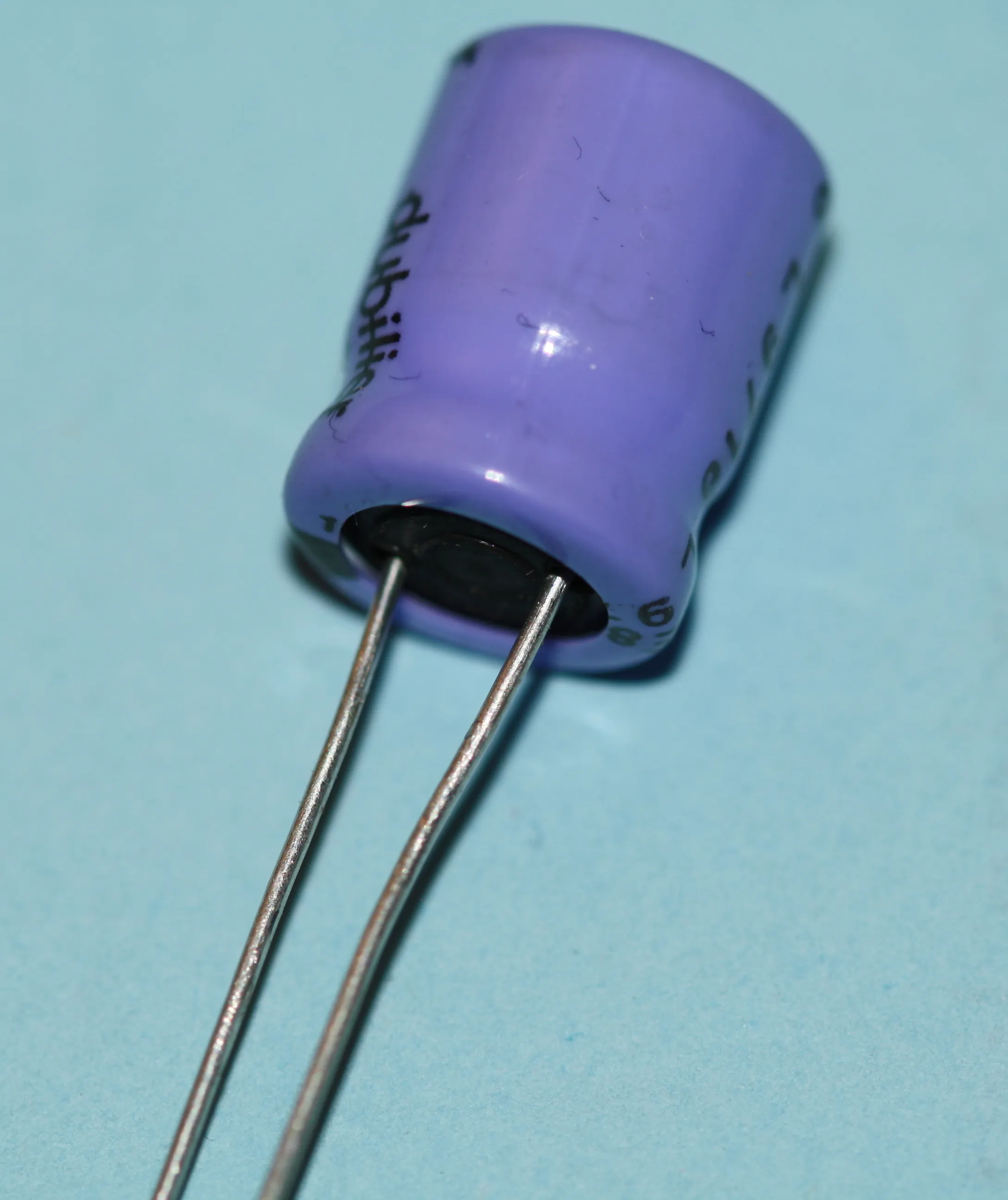 [133172] El-Capacitor 1µF/450V-P5-10x12,5
