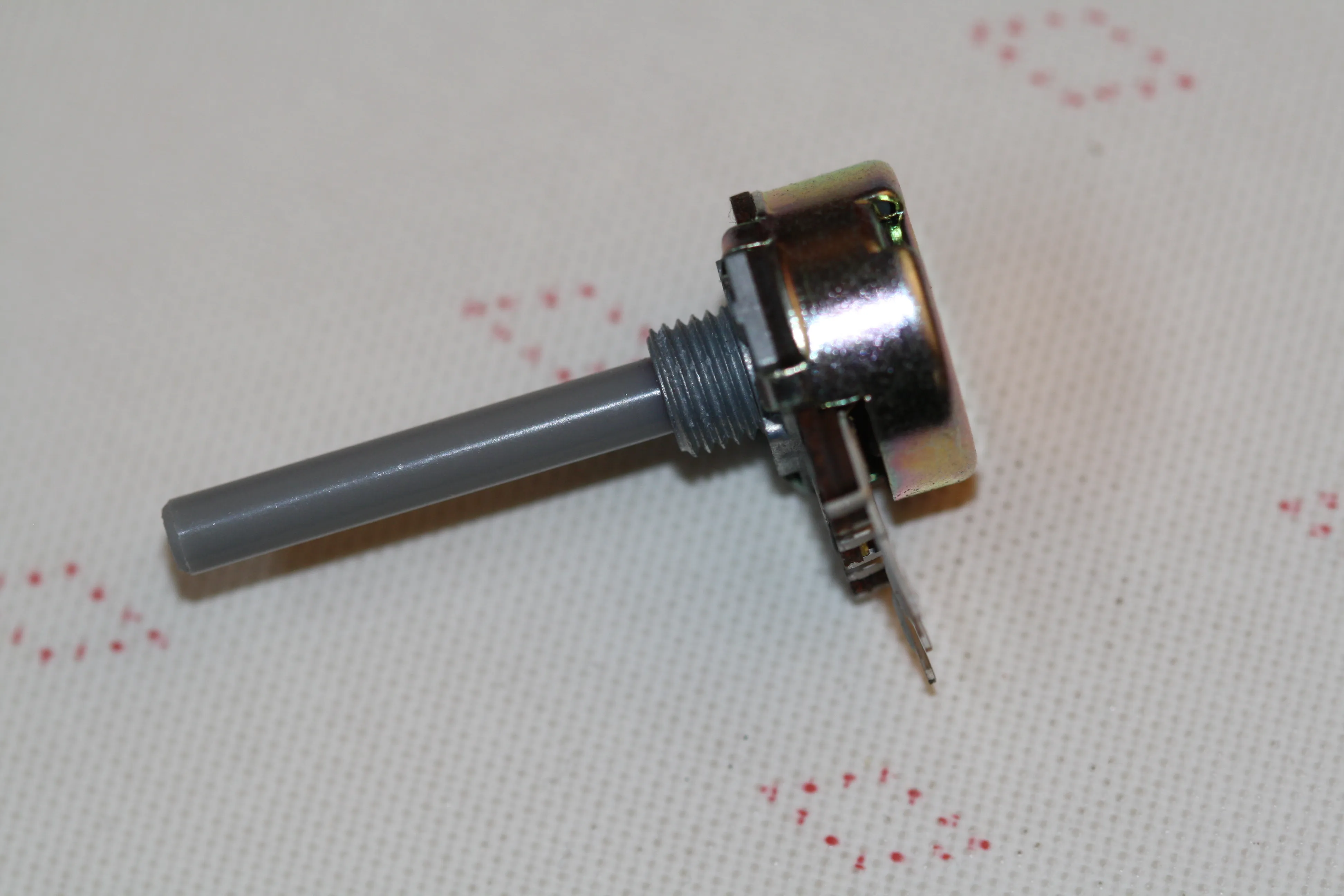 [133552] Potentiometer 16/4 Mono Lin 4K7
