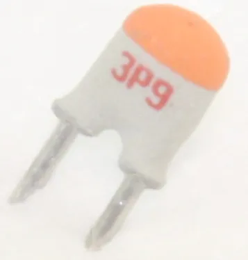 [147049] Cer Capacitor 3,9pF 100V P2,54 N150