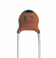 [147087] Cer Capacitor 6,8pF 100V P5,08 2% NP0