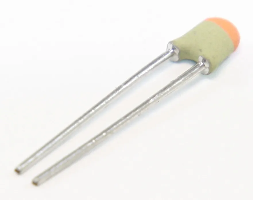 [147112] Cer Capacitor 12pF 100V P2,54 2% N150