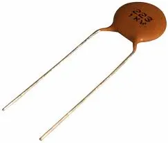 [147529] Keramisk kondensator 560pF, 1KV 1000V