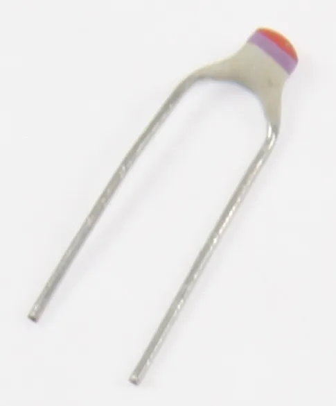 [147830] Cer Capacitor 0,47pF 100V P5,08 P100