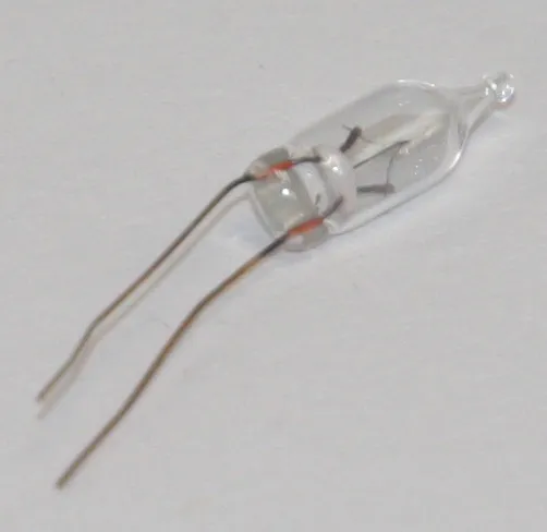 [150451] Glødelampe 12V 60mA Ø=6x18
