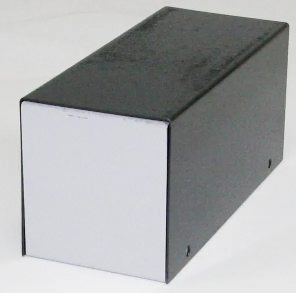 [151586] Metalminikabinet 152 x 70 x 67mm.