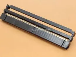 [154589] IDC Connector 64-Pole Strain Relief