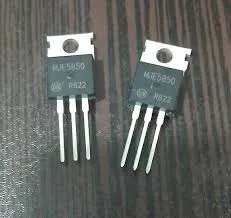 [155569] PNP 300V 8A 80W TO-220