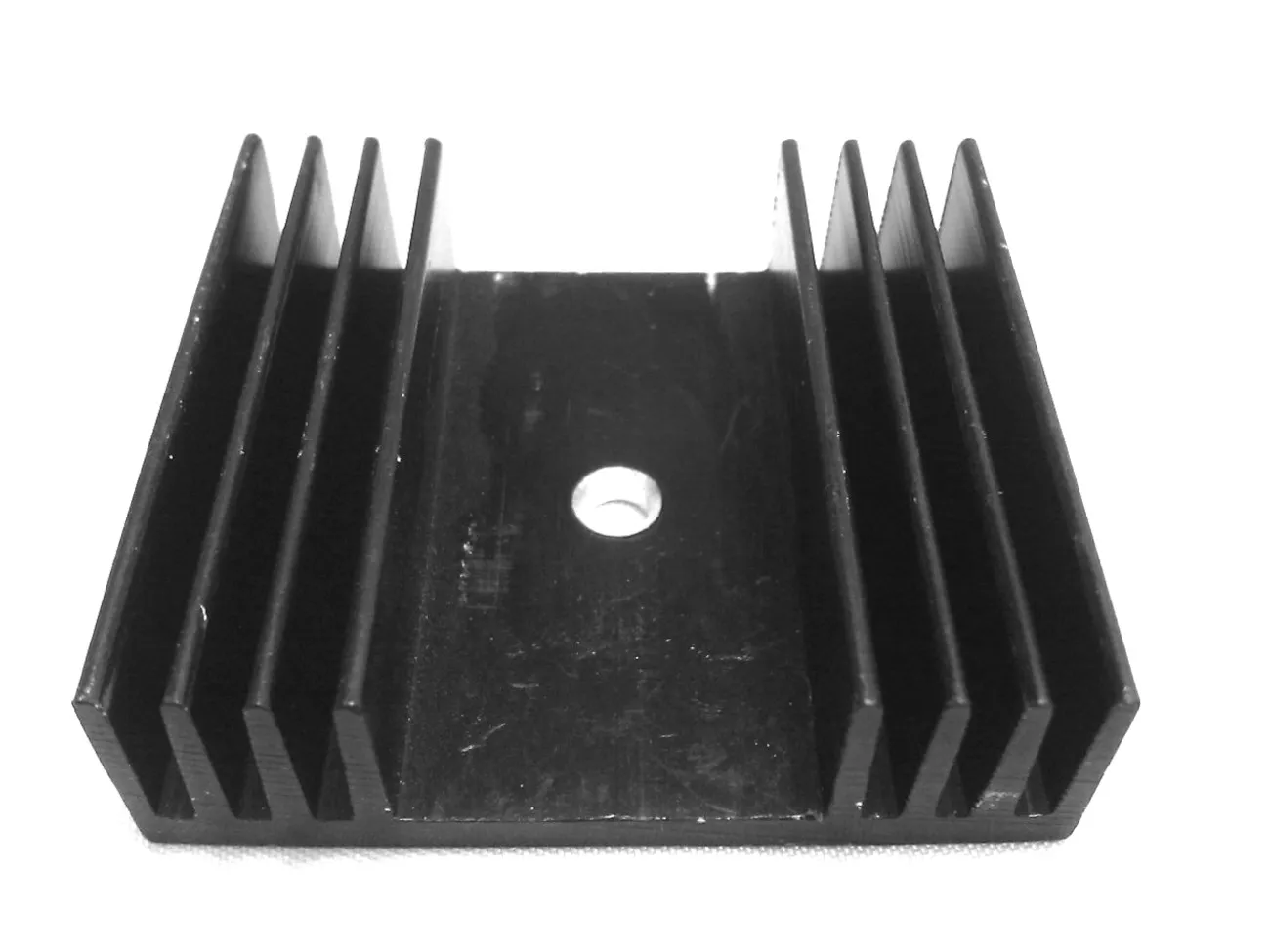 [115561] Heatsink for TO220 42,7x12,5x37,5mm. 9K/W