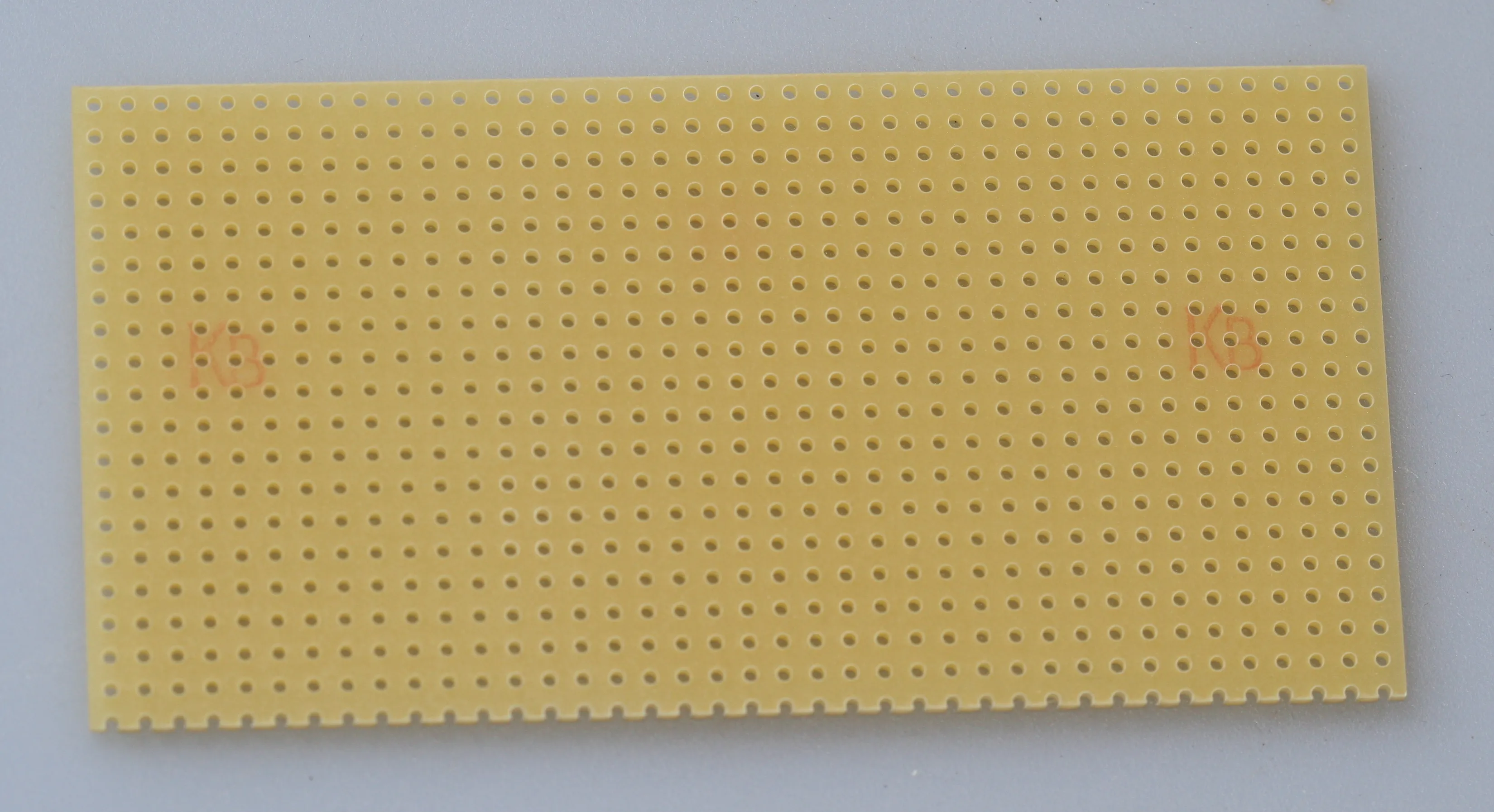 [87421] Board with Holes w/o Cu 50x100mm