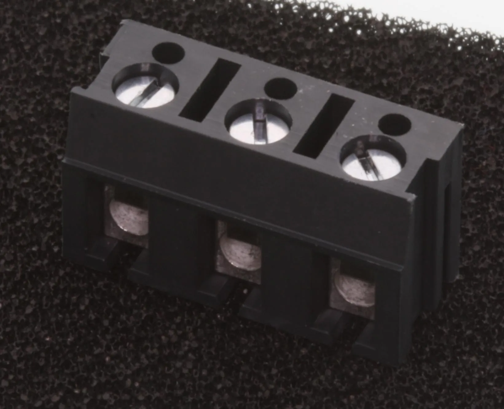 [87586] Terminal Block 500V 3-Pole Grey