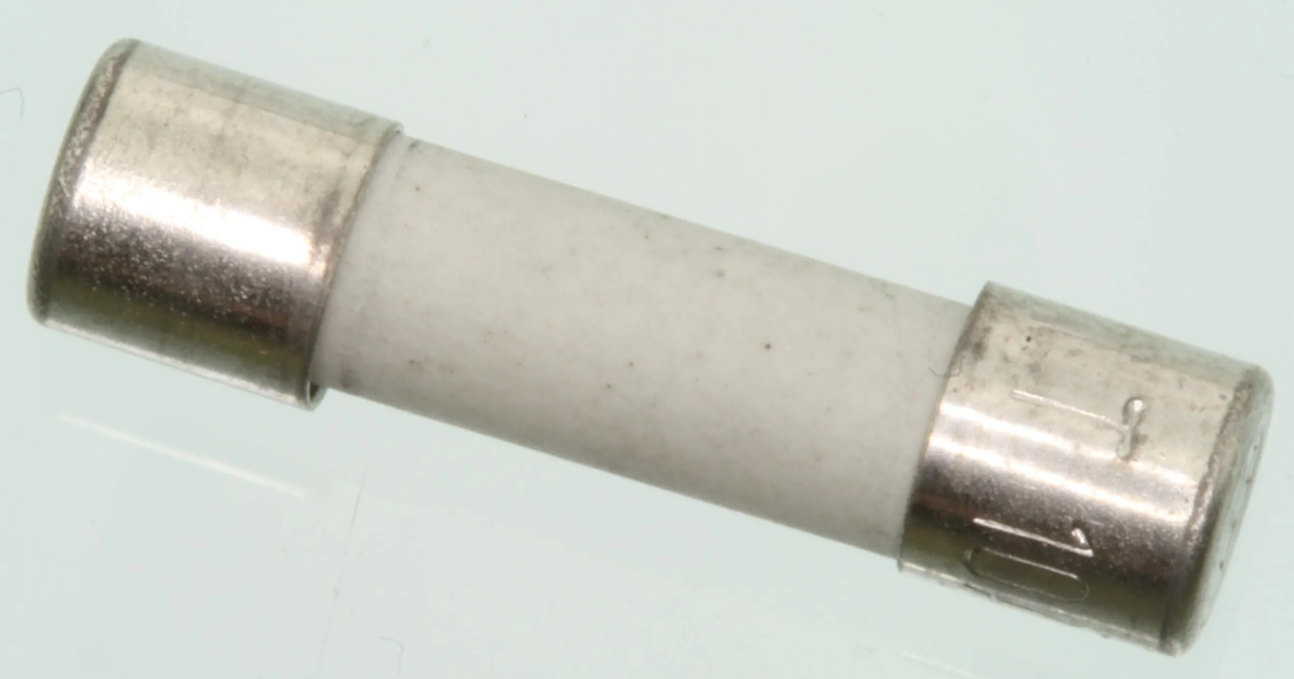 [89034] Sikring Træg (T) 6,3A (6300mA), 5 x 20 mm