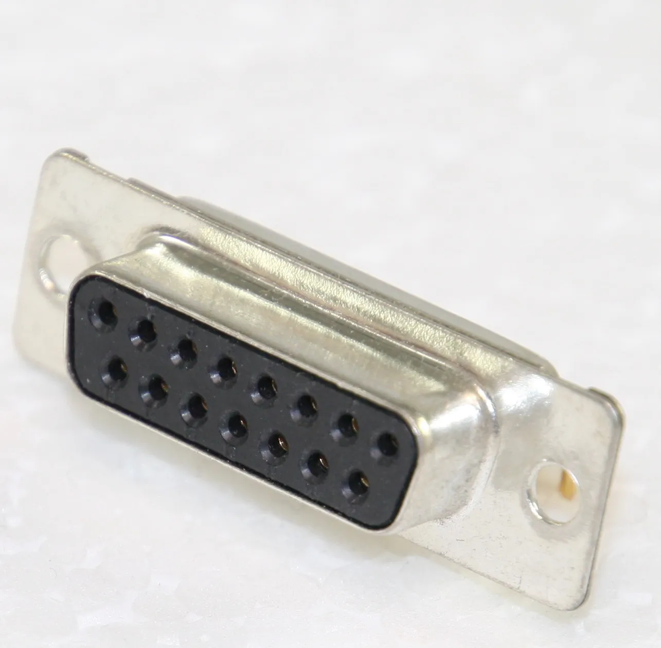[93058] D-Sub-Socket 15-Pole Solder Pin 90°