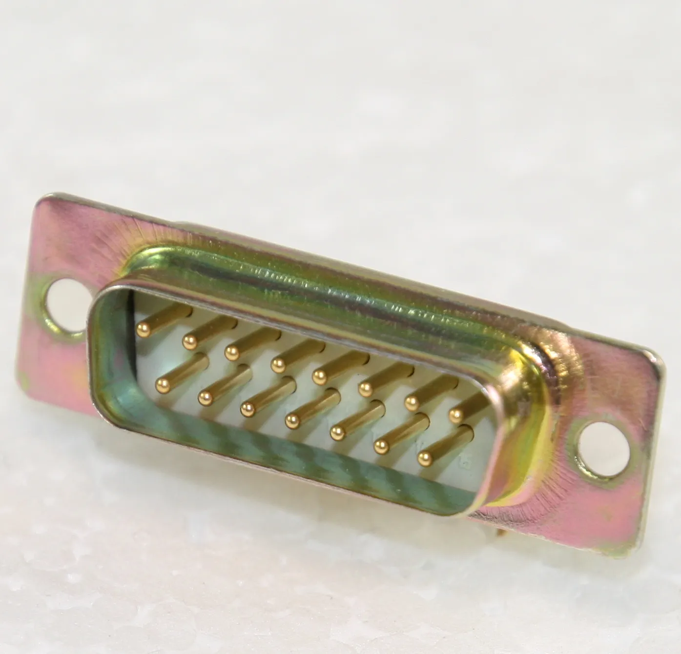 [93063] D-Sub-Plug 15-Pole Solder Pin 90°