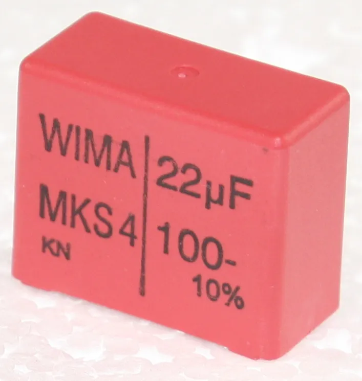 [102705] MKT Capacitor 22uF 100V 10% P27,5