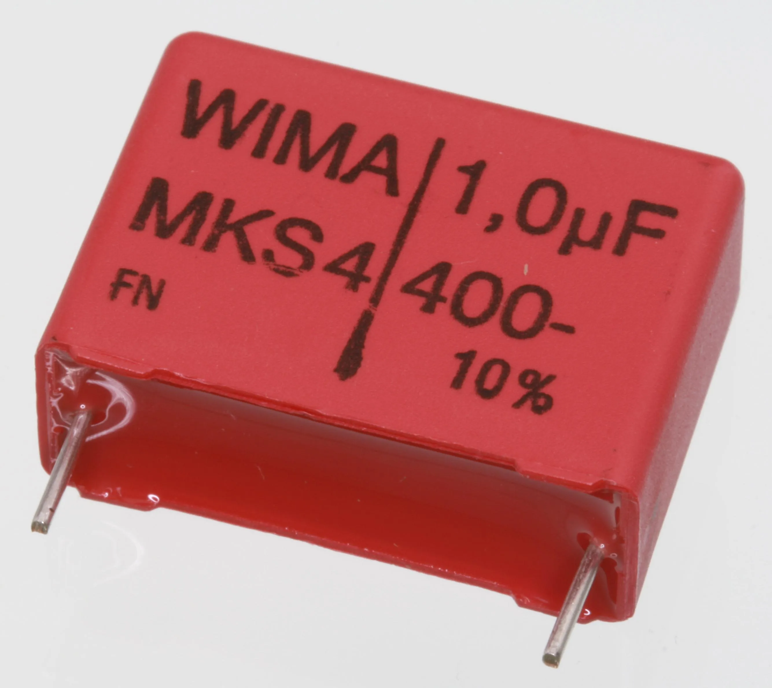 [102744] MKT Capacitor 1uF 400V 10% P22,5