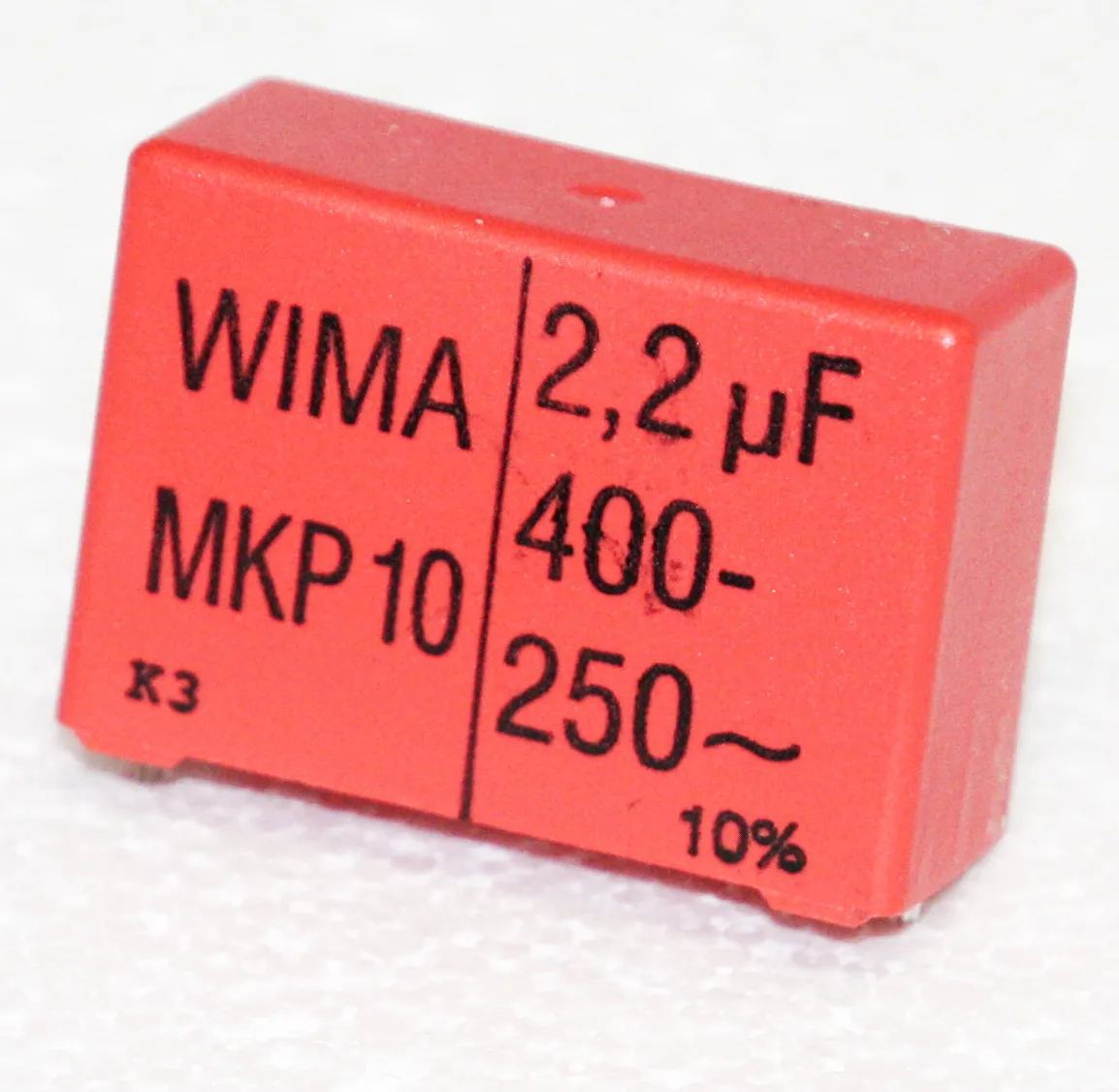 [102759] MKP Capacitor 2,2uF 400V 10% P37,5