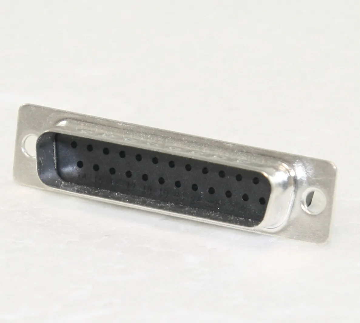 [117858] D-Sub-Plug 25-Pole Crimp (hus UDEN ben)