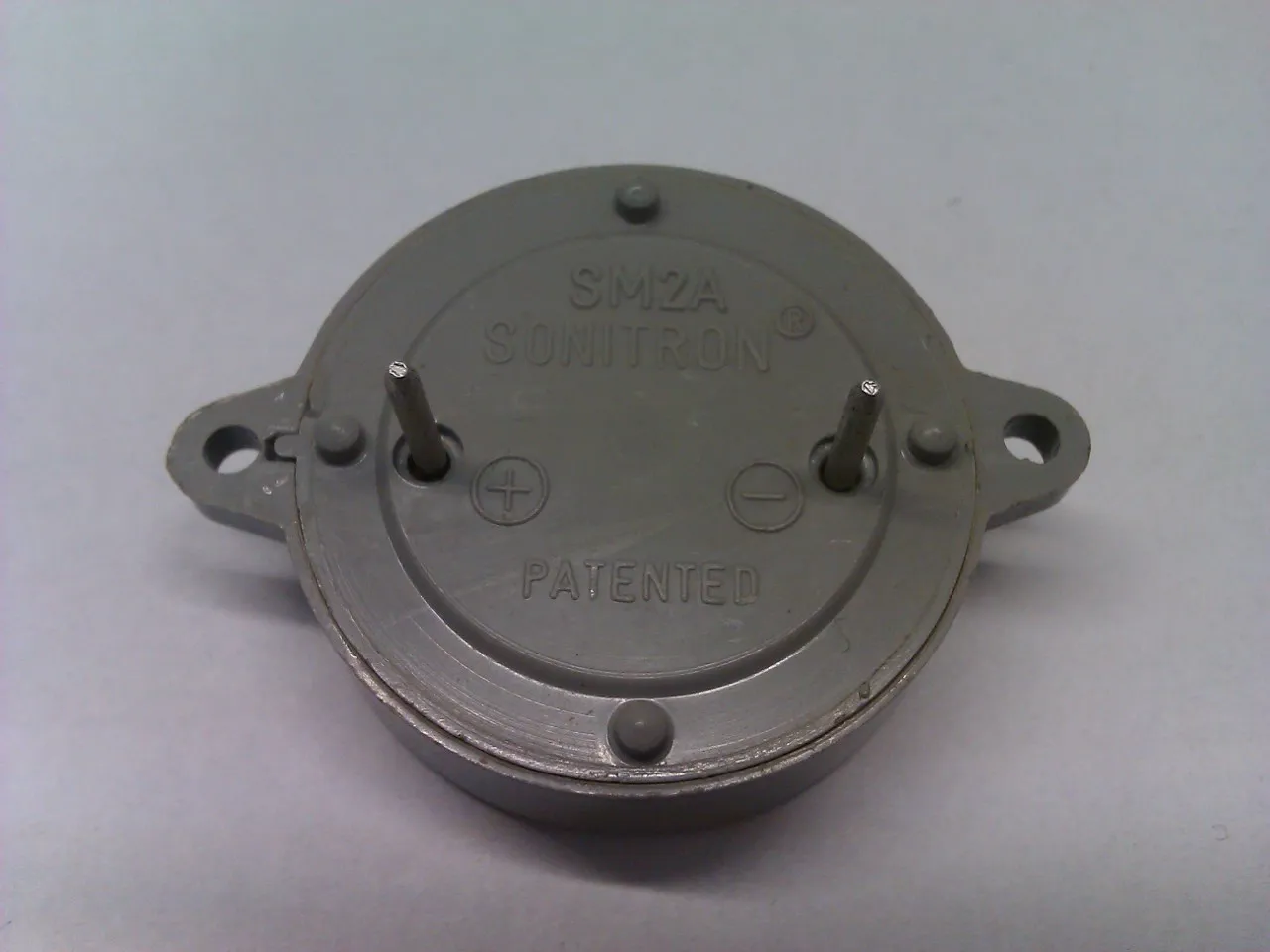 [117934] Buzzer 2-24V DC 2500Hz. Fast tone