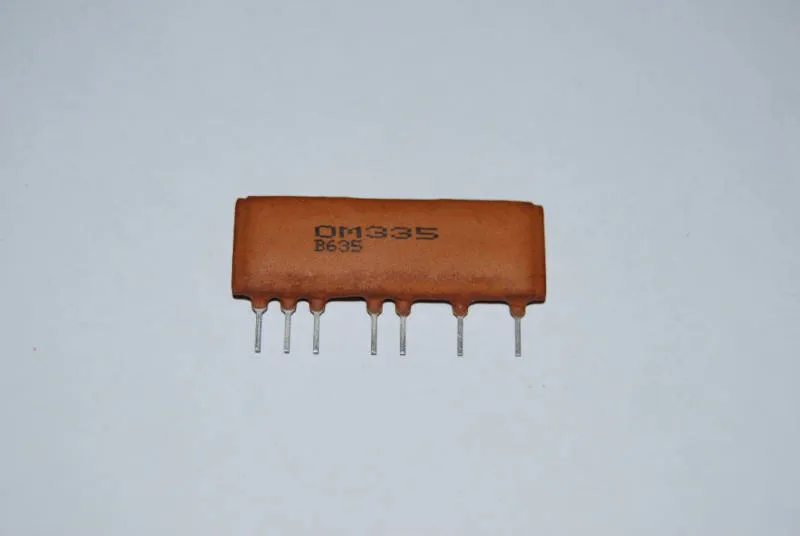 [121150] HYBRID VHF/UHF WIDE-BAND AMPLIFIER SIL7