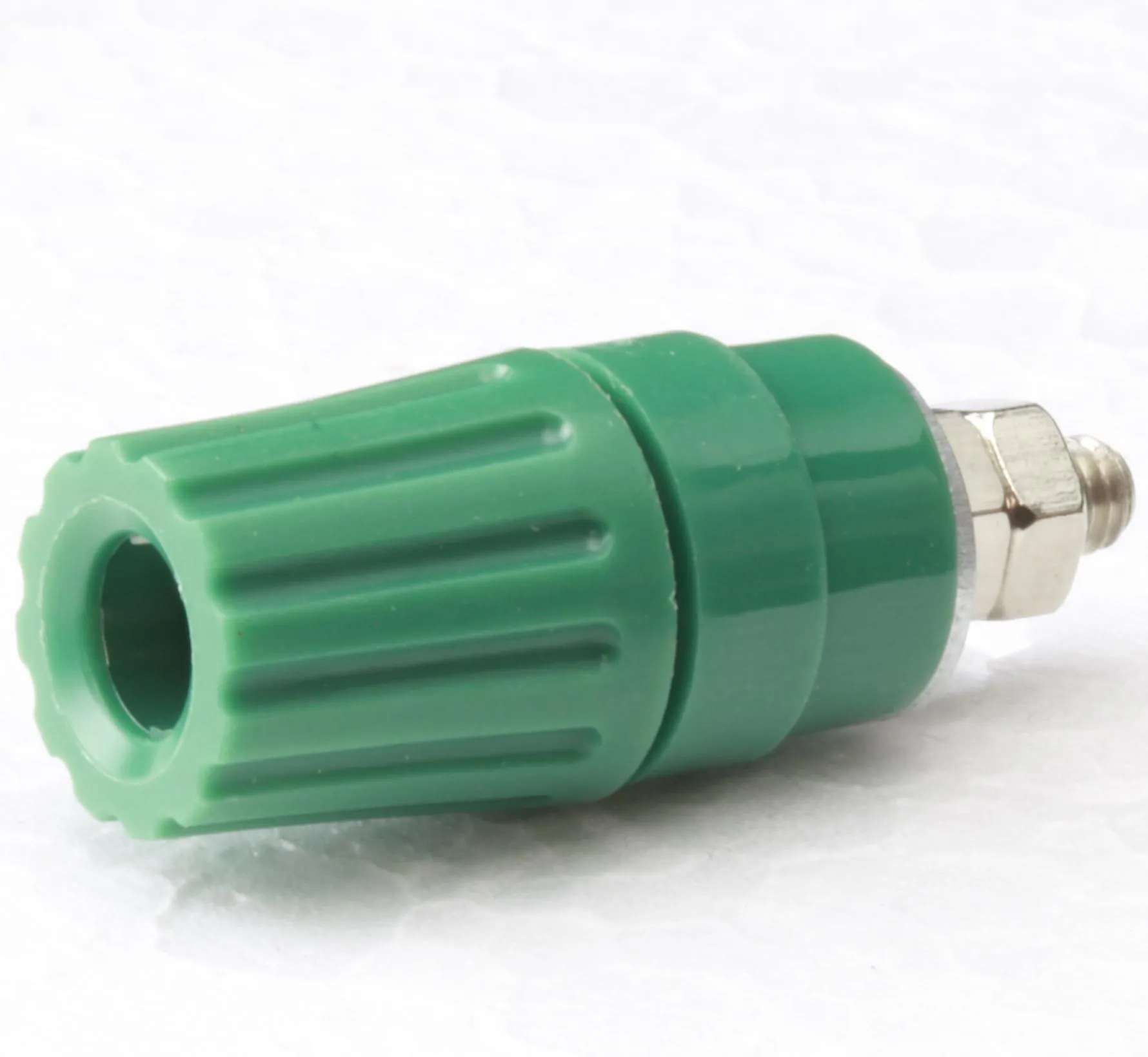 [121770] Laboratoriesokkel ø 4 mm Grøn