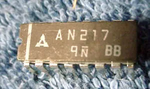 [128684] C8051F35X DELTA-SIGMA ADC DIP-16