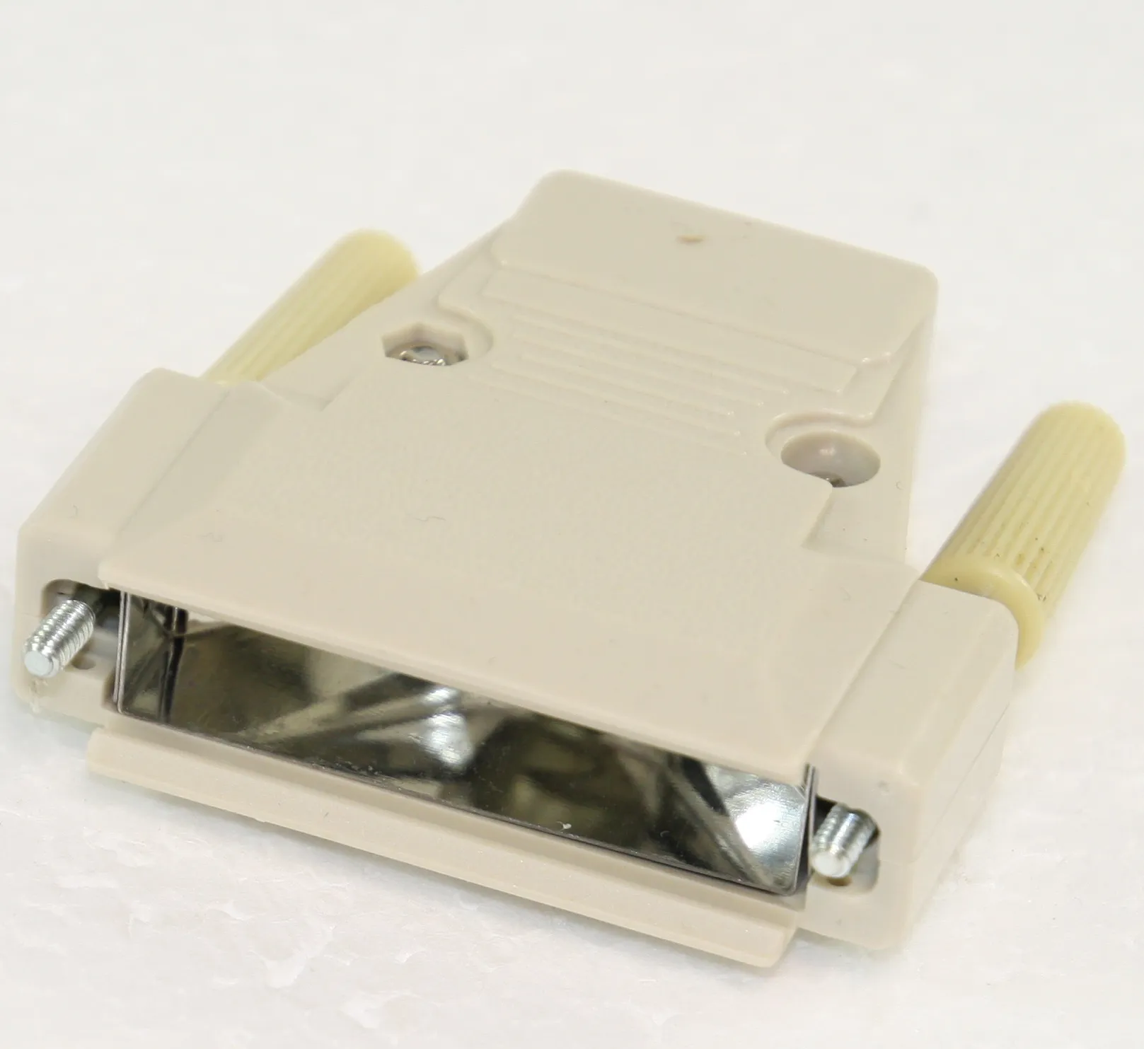 [128751] DSUB 25-pin EMI/RFI beskyttet hus