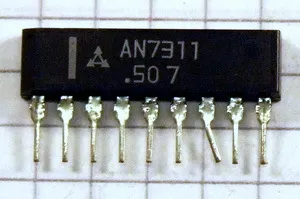 [128990] Dual Pre-Amplifier for Car Stereo SIP-9