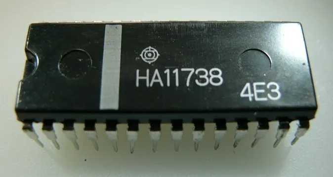 [129537] HITACHI IC DIP-28