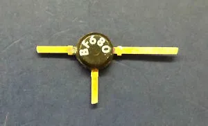 [130598] PNP40V 30mA 0,17W UHF W-31