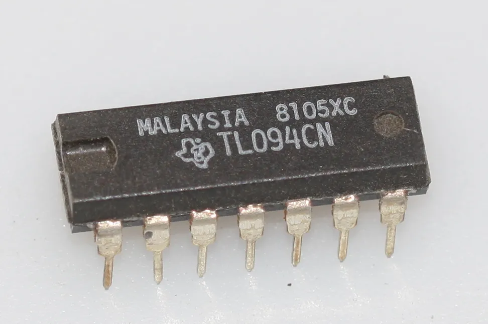 [131376] Quad General Purpose Op Amp DIP-14
