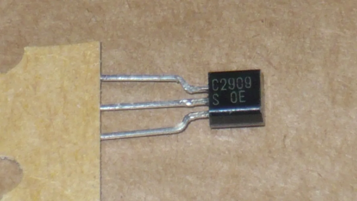 [98959] SI-N 180V 0,07A 0,6W 150MHz TO-92