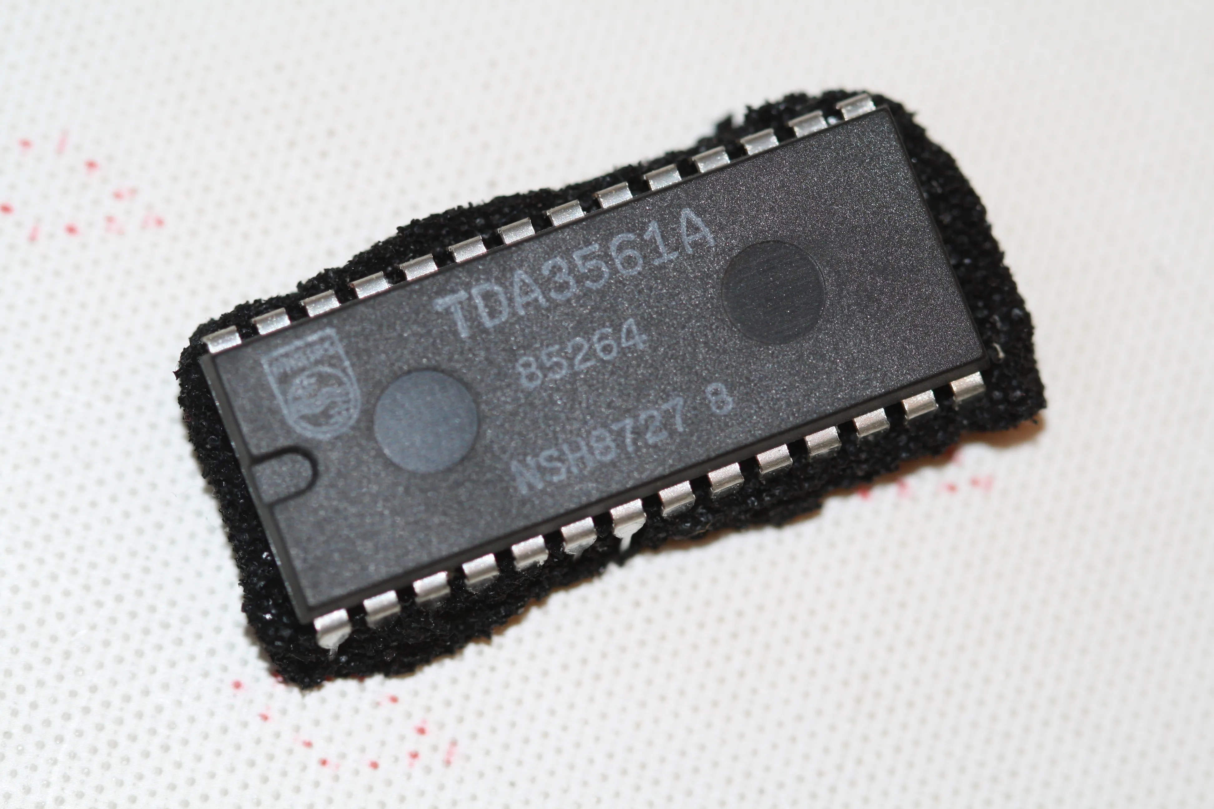 [99876] TDA3561A - tv pal decoder 28p