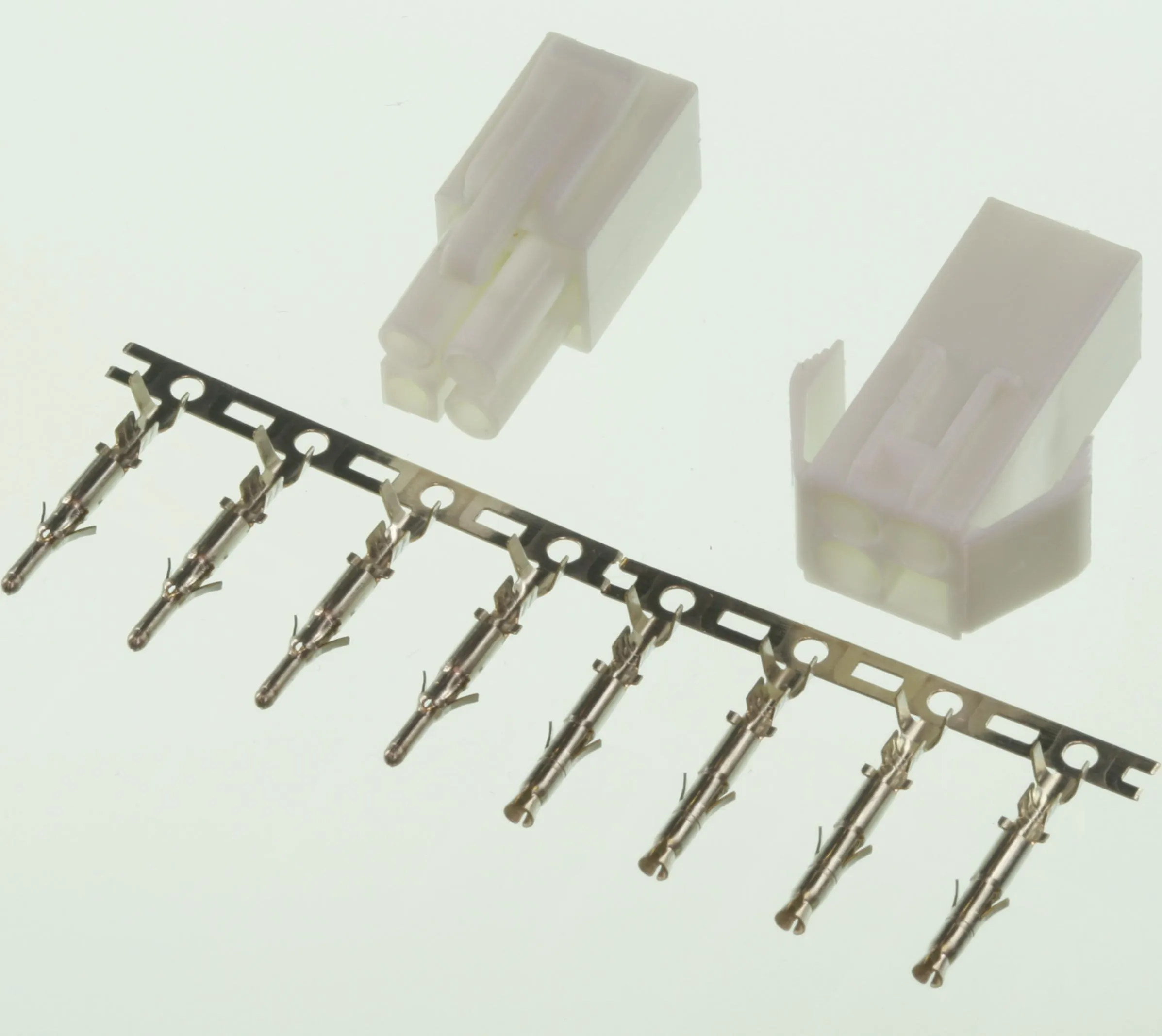 [99977] Tamiya stiksæt 4,5mm 4-POL/2 Rækker