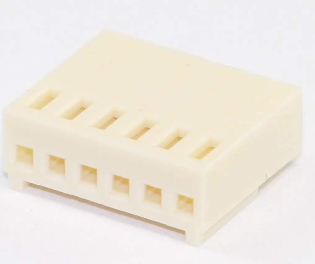 [126119] Crimp Housing 6-Pole P2,54