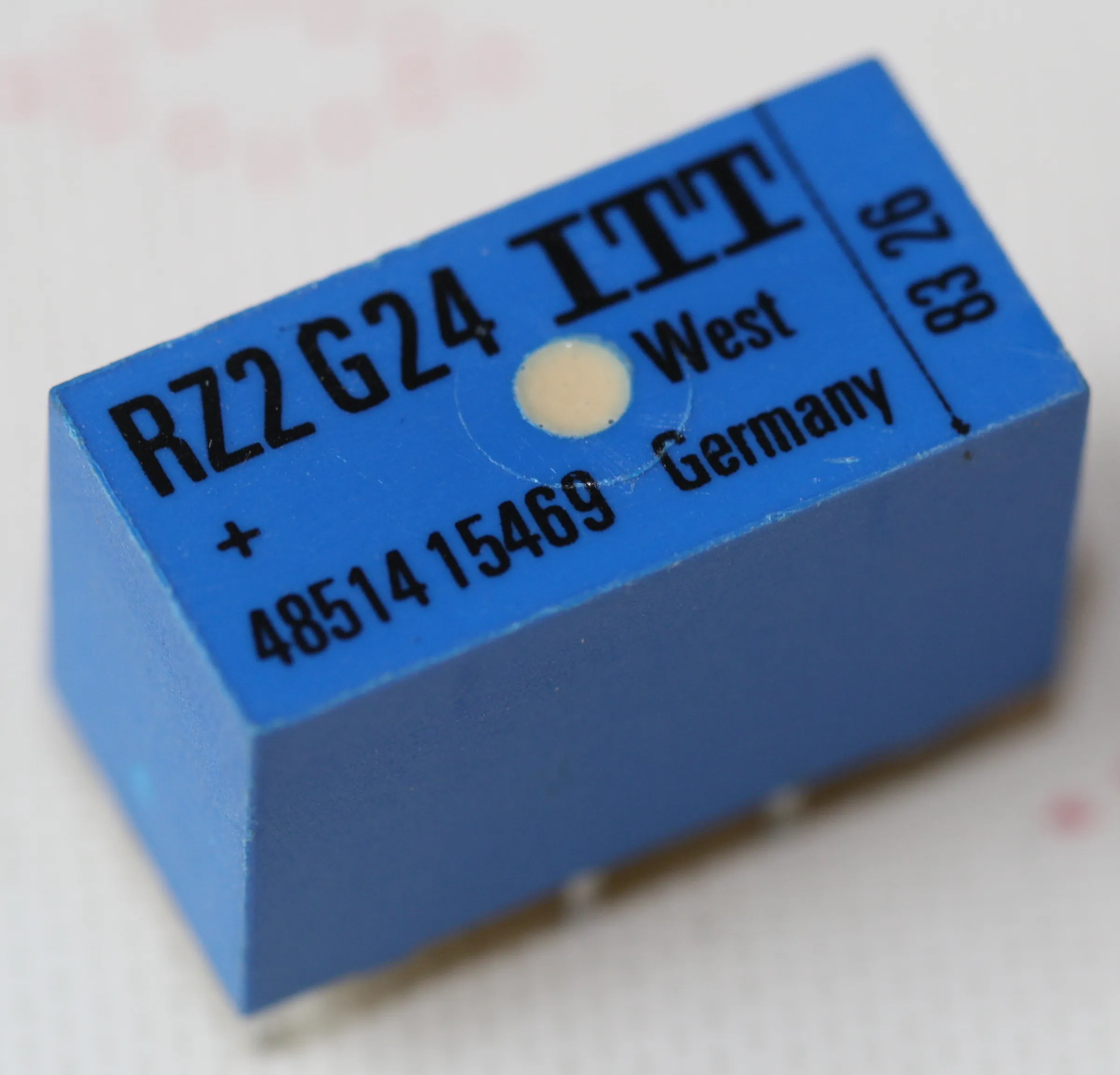 [137313] ITT - SIGNAL RELAY, DPDT, 24V, 2A, PCB